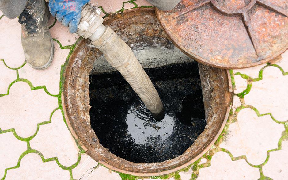 comment déboucher canalisation Luzancy