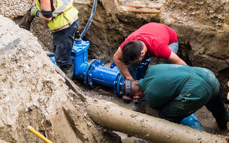 comment déboucher un lavabo Luzancy